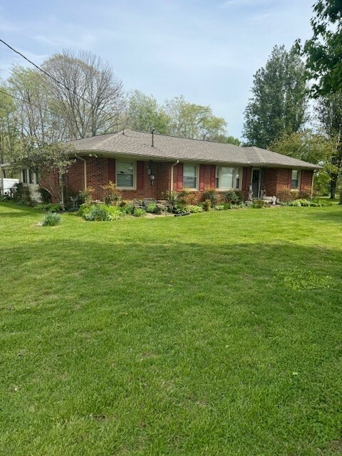 Property Photo: 120 Chaffin Rd TN 37083