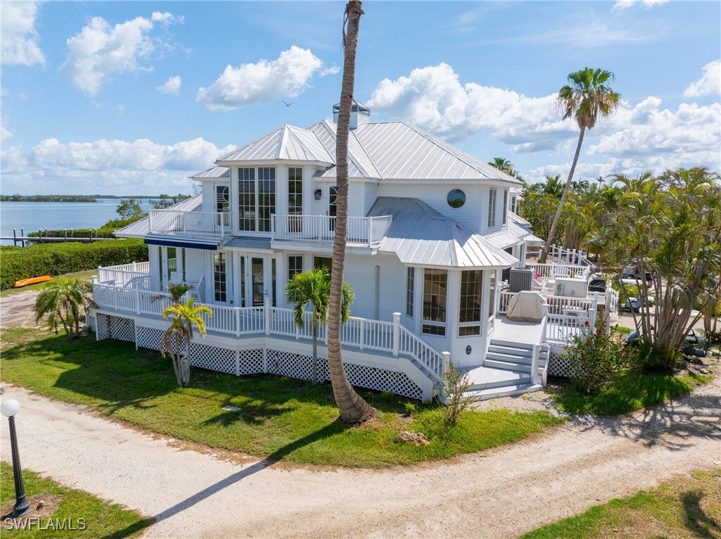 Property Photo:  506 Useppa Island  FL 33924 