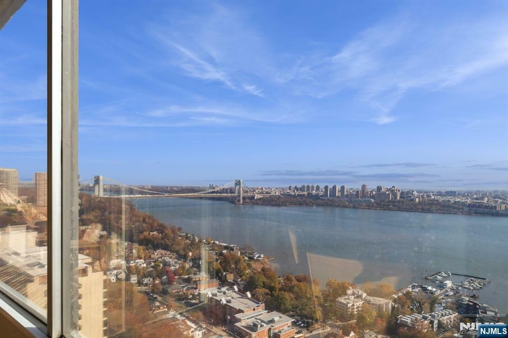 Property Photo: 6 Horizon Road # 2301 NJ 07024