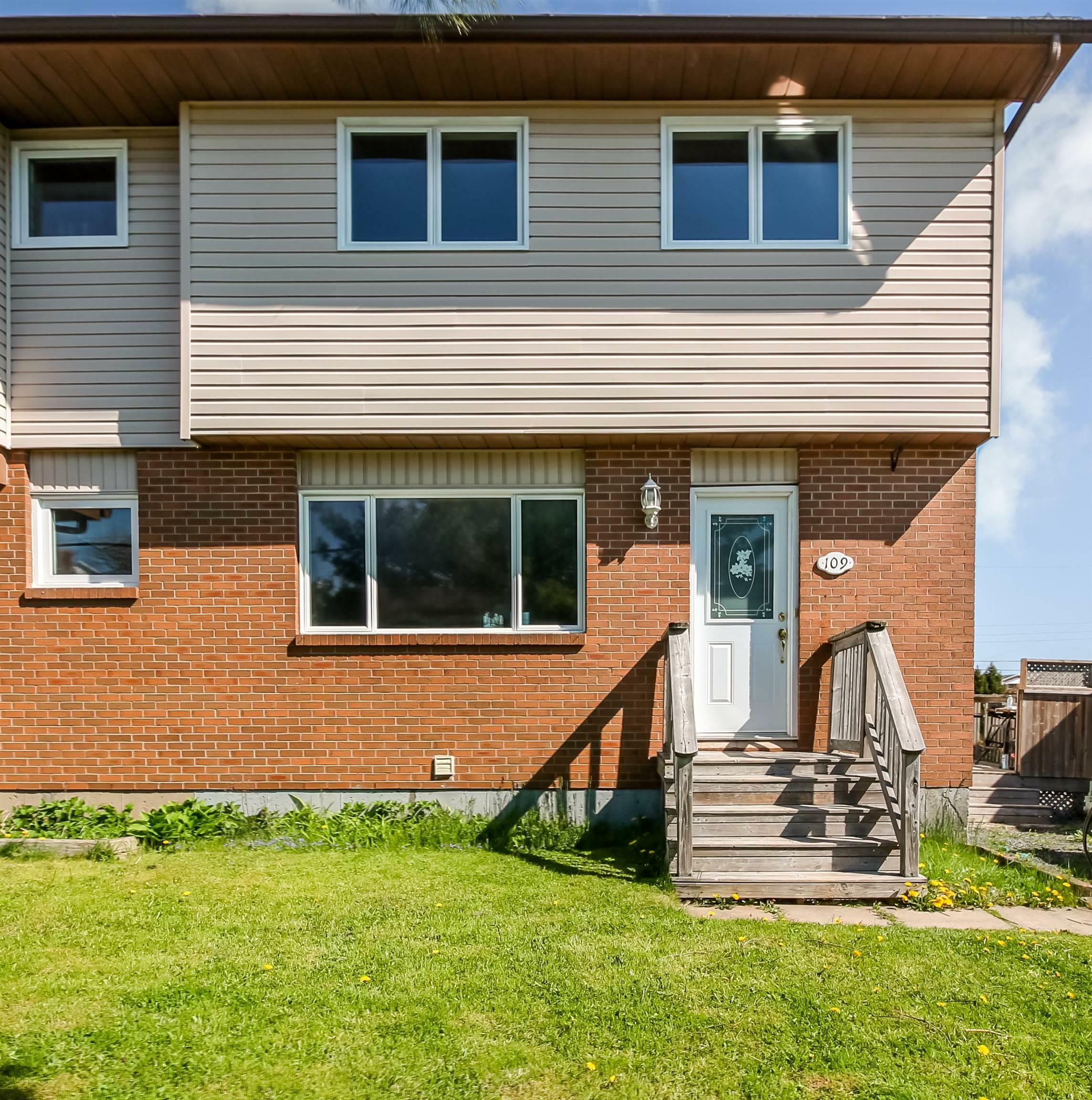 Property Photo: 109 Hampton Green NS B2V 2A8