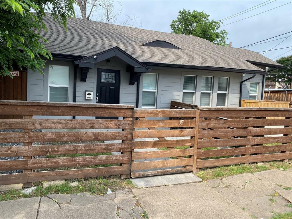 Property Photo: 4213 Congress Avenue TX 75219
