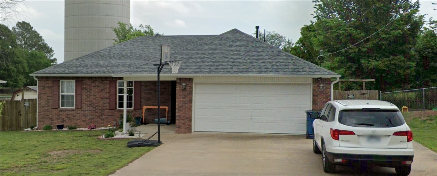 300 NE 5th Avenue  Gravette AR 72736 photo