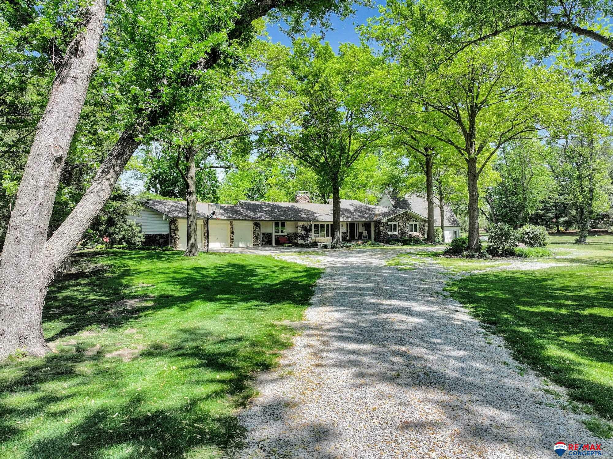 Property Photo: 9900 Van Dorn Street NE 68520