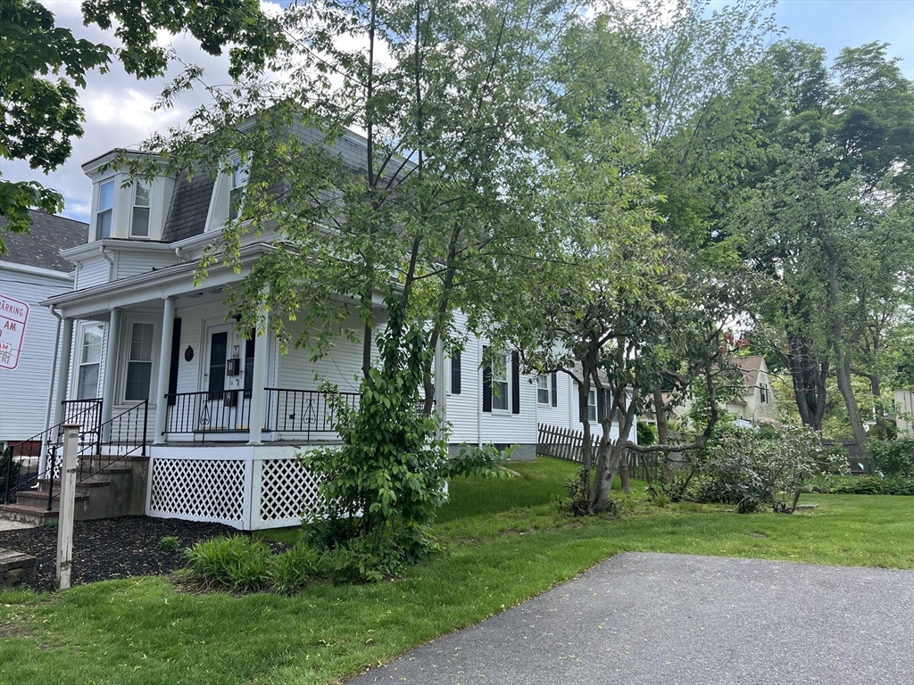 Property Photo: 9 Arlington Street 1 MA 01867