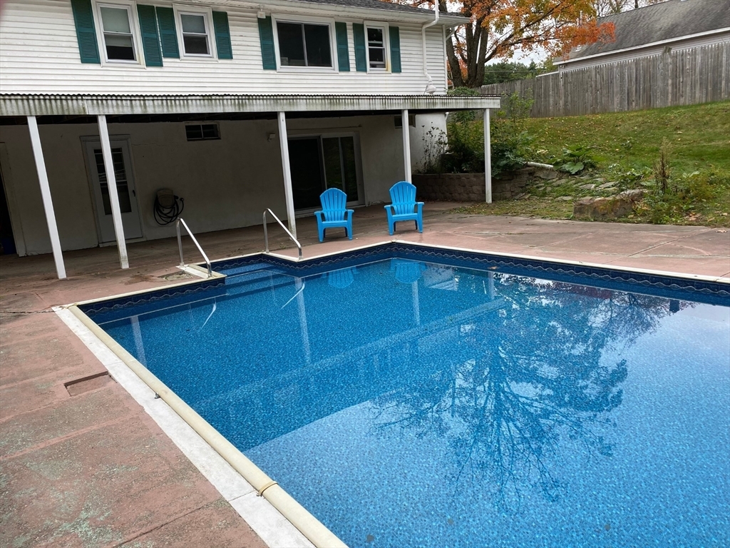 Property Photo: 441 Shea St MA 01420