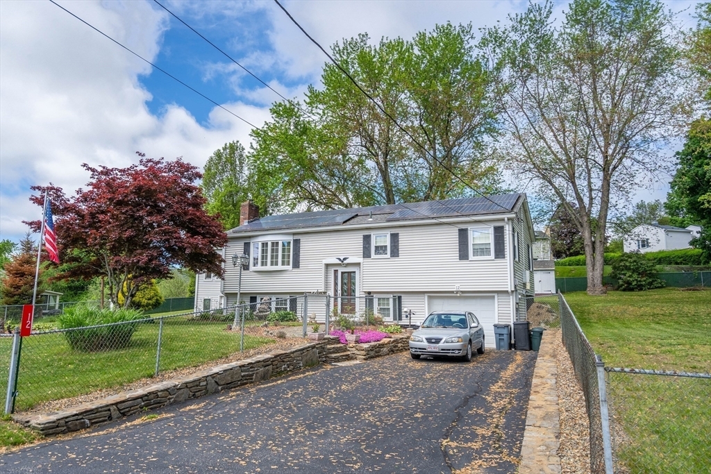12 Old Farm Rd  Spencer MA 01562 photo