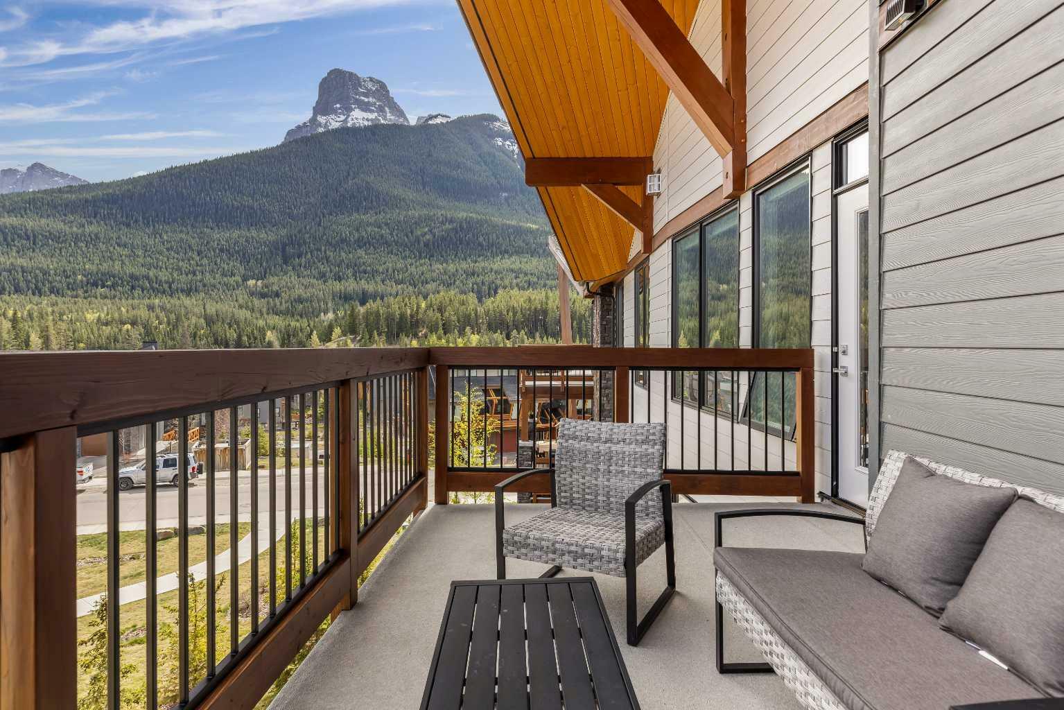 Property Photo: 106 Stewart Creek Rise 316 AB T1W 0N3