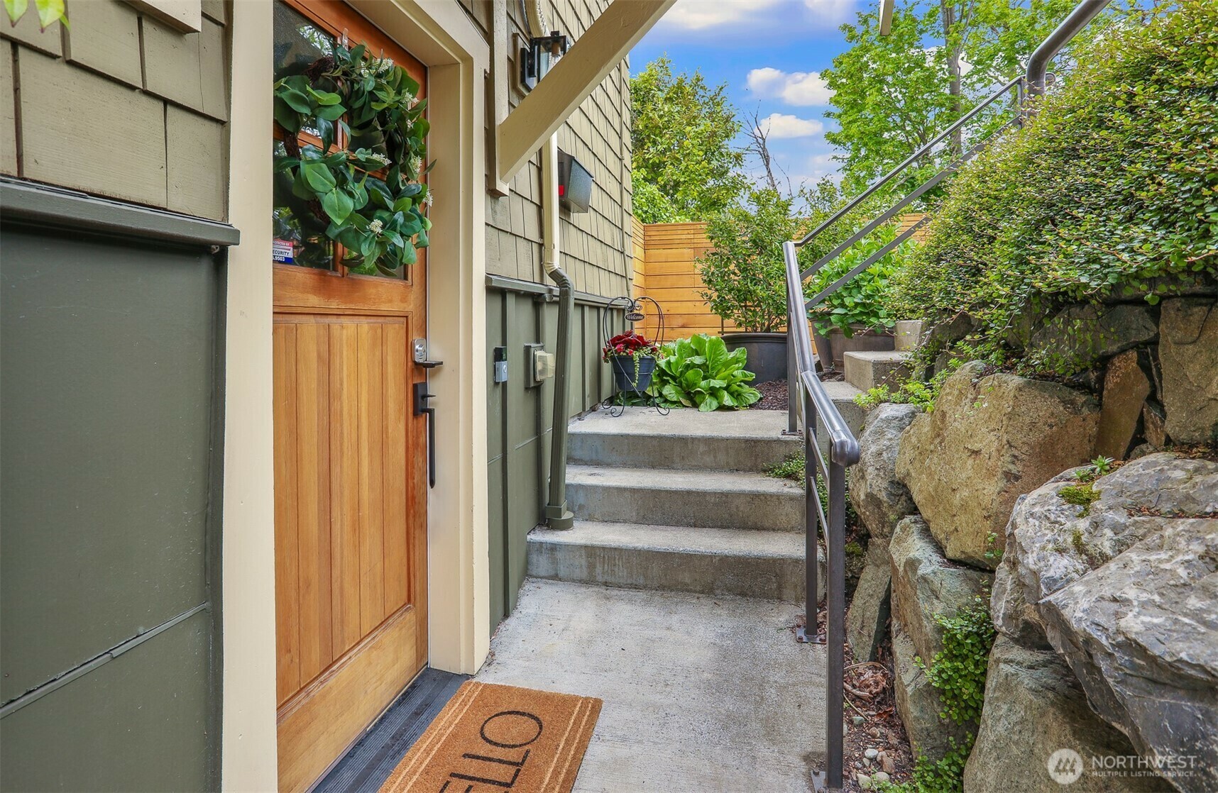 Property Photo: 1832 12th Avenue W WA 98119