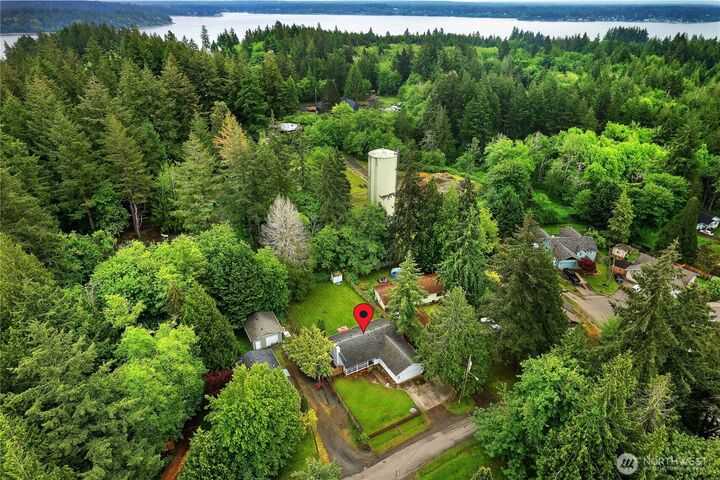 Property Photo:  9824  Lookout Drive NW  WA 98502 