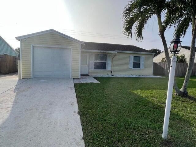 Property Photo: 5282 W Canal Cir. FL 33467