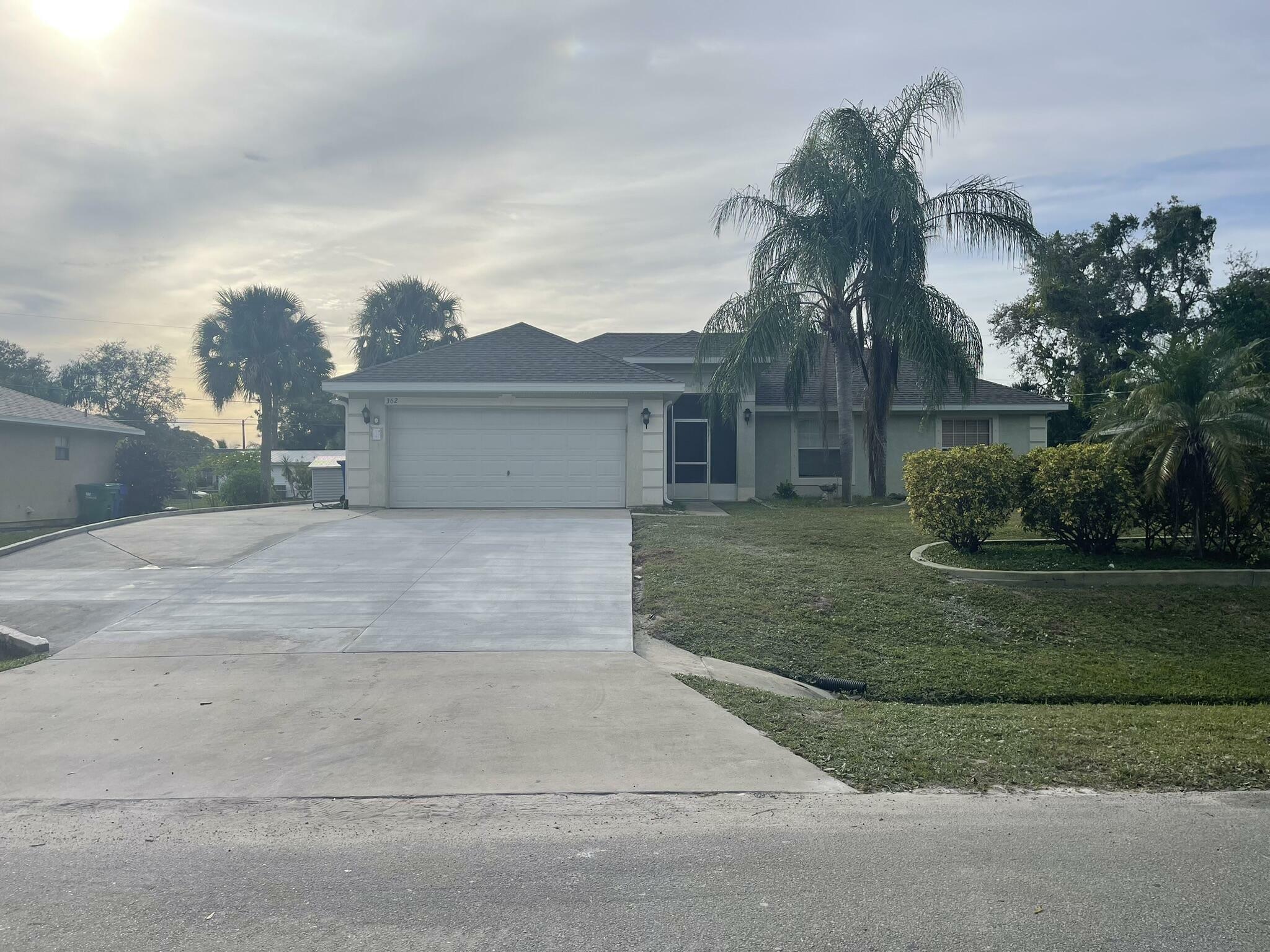 Property Photo: 362 Columbus Street FL 32958