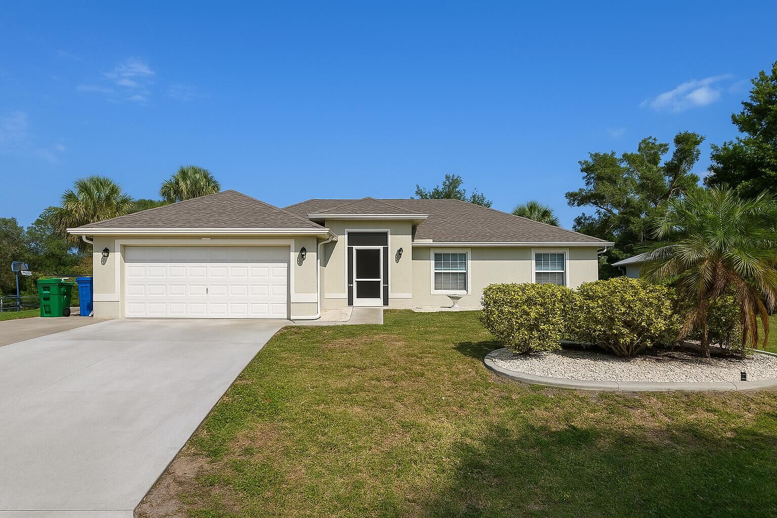 Property Photo: 362 Columbus Street FL 32958