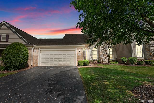 16814 Lochmoor Circle W  Northville Twp MI 48168 photo