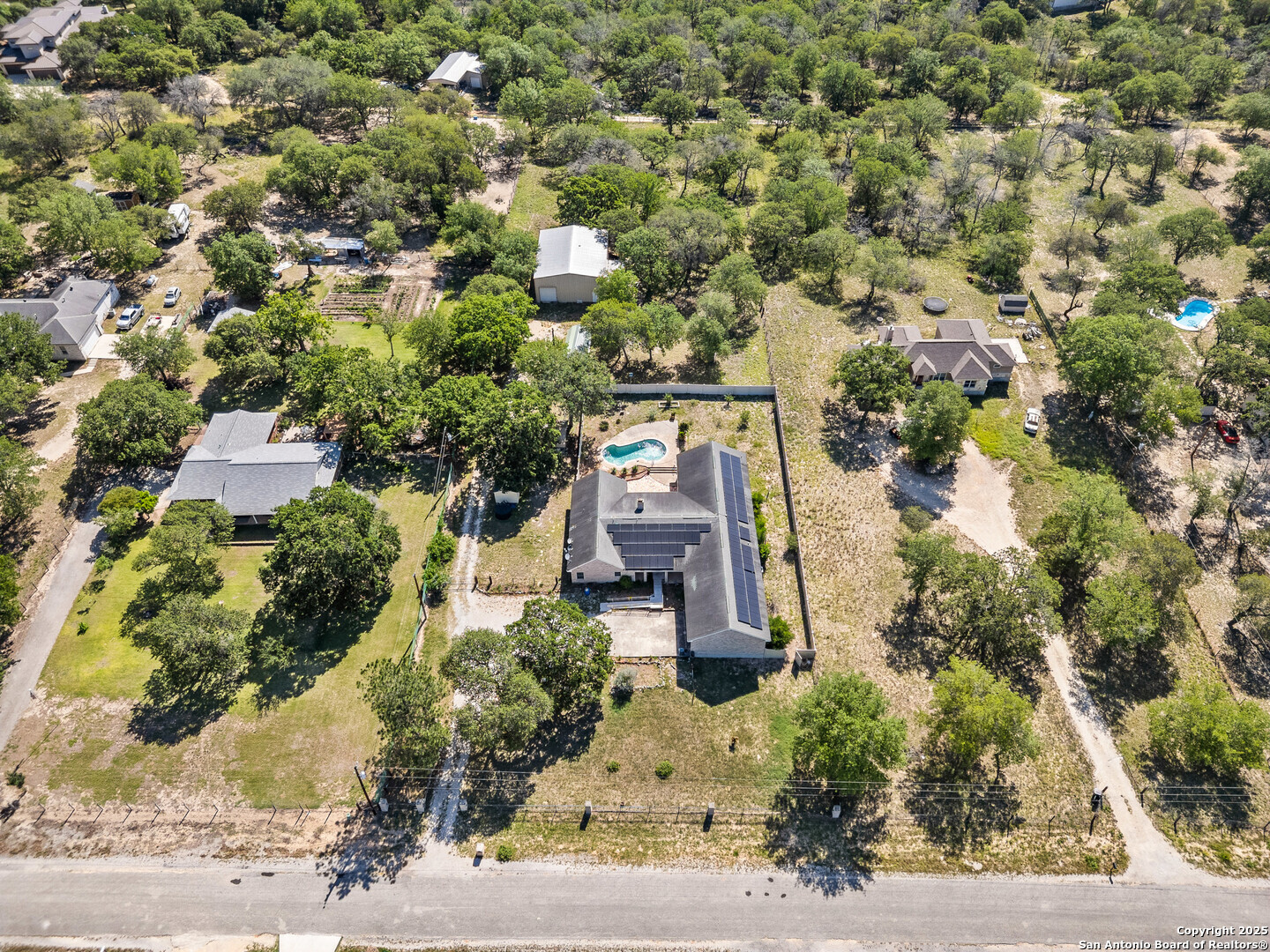 Property Photo: 819 Evening Shade TX 78101