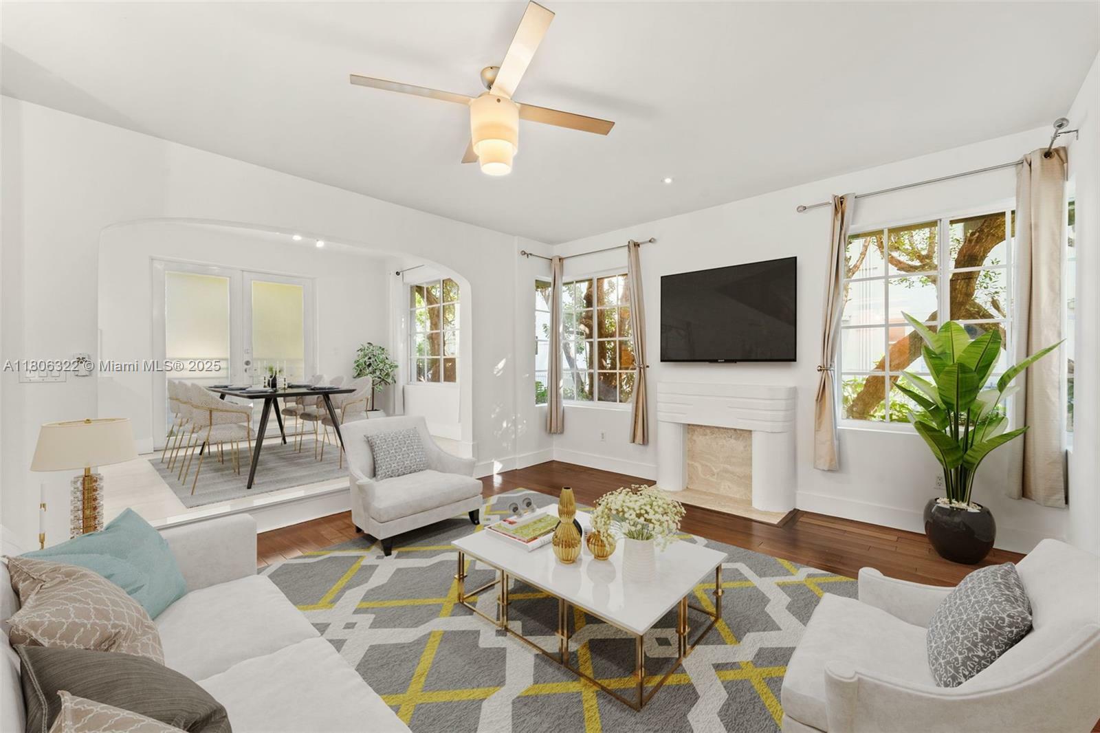 Property Photo: 1025 Michigan Av 1C FL 33139