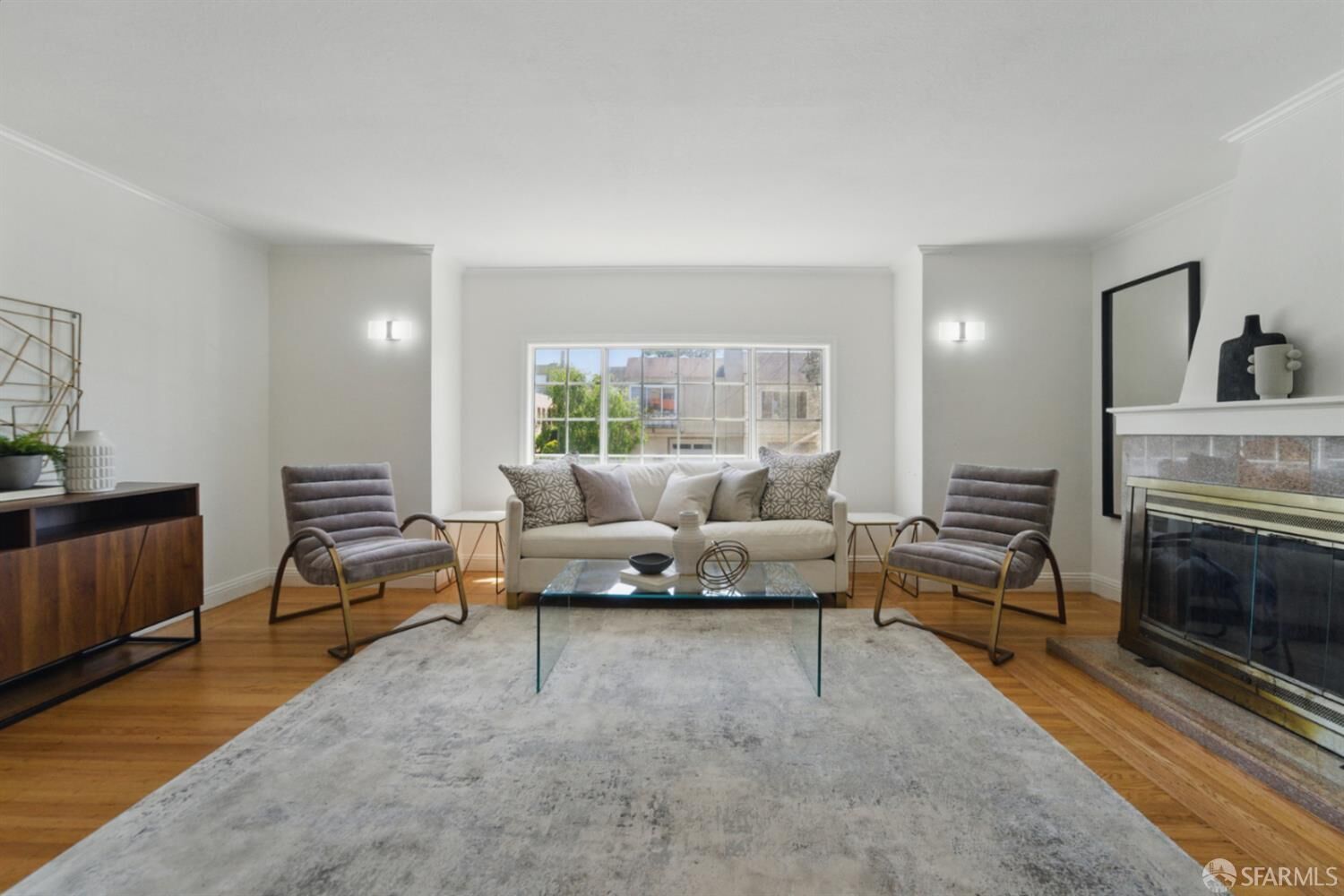 Property Photo: 1826 Moraga Street CA 94122