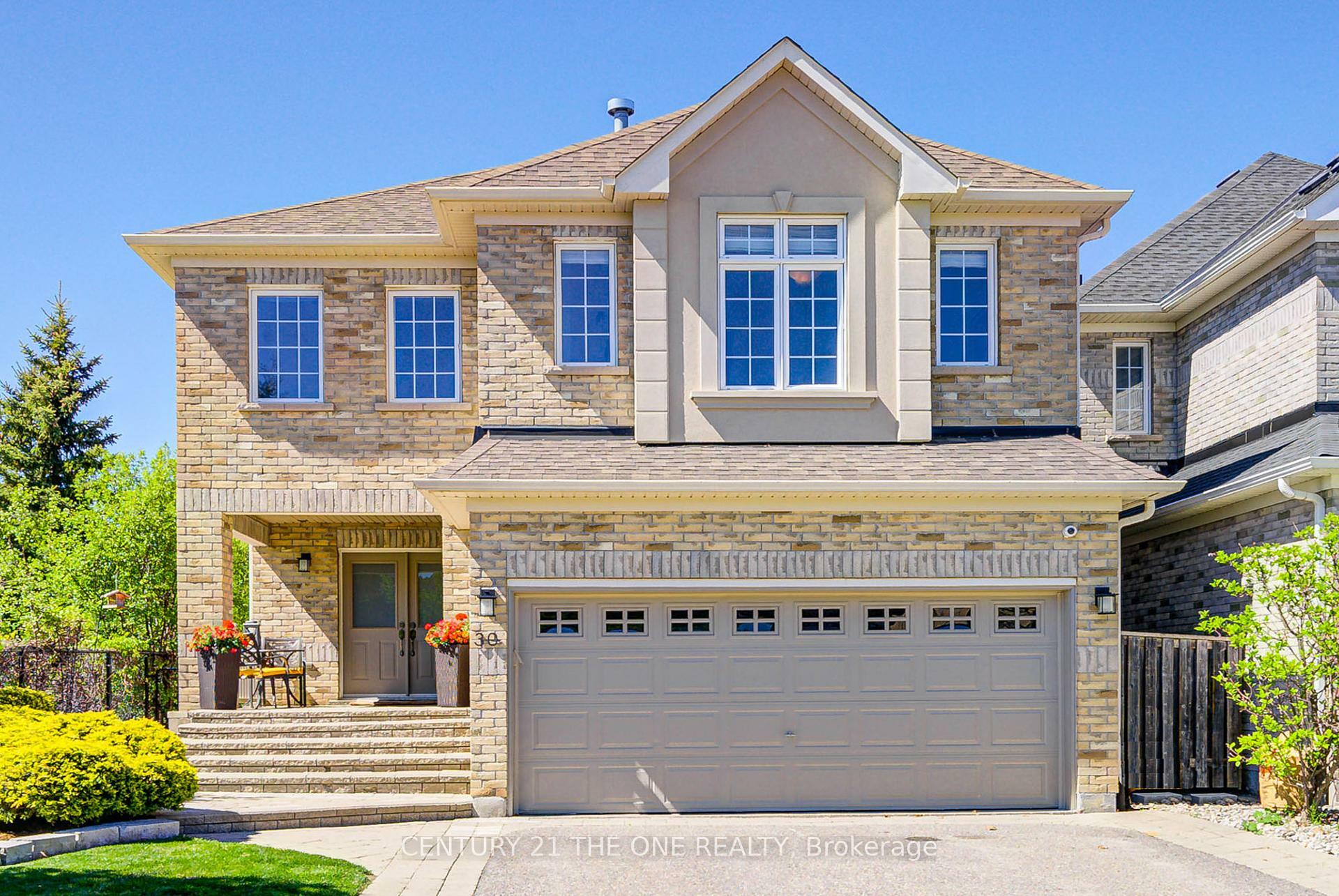 30 Neopolitan Court  Richmond Hill ON L4E 4P8 photo