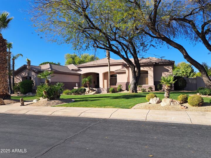 Property Photo:  6428 W Eugie Avenue  AZ 85304 