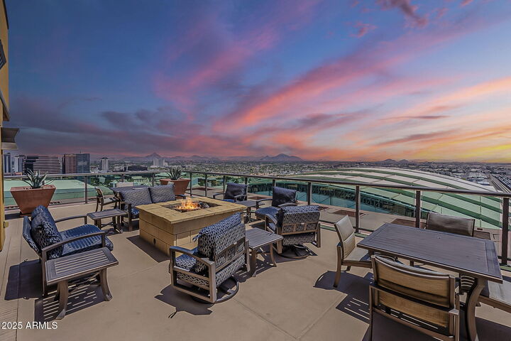 310 S 4th Street 1601  Phoenix AZ 85004 photo