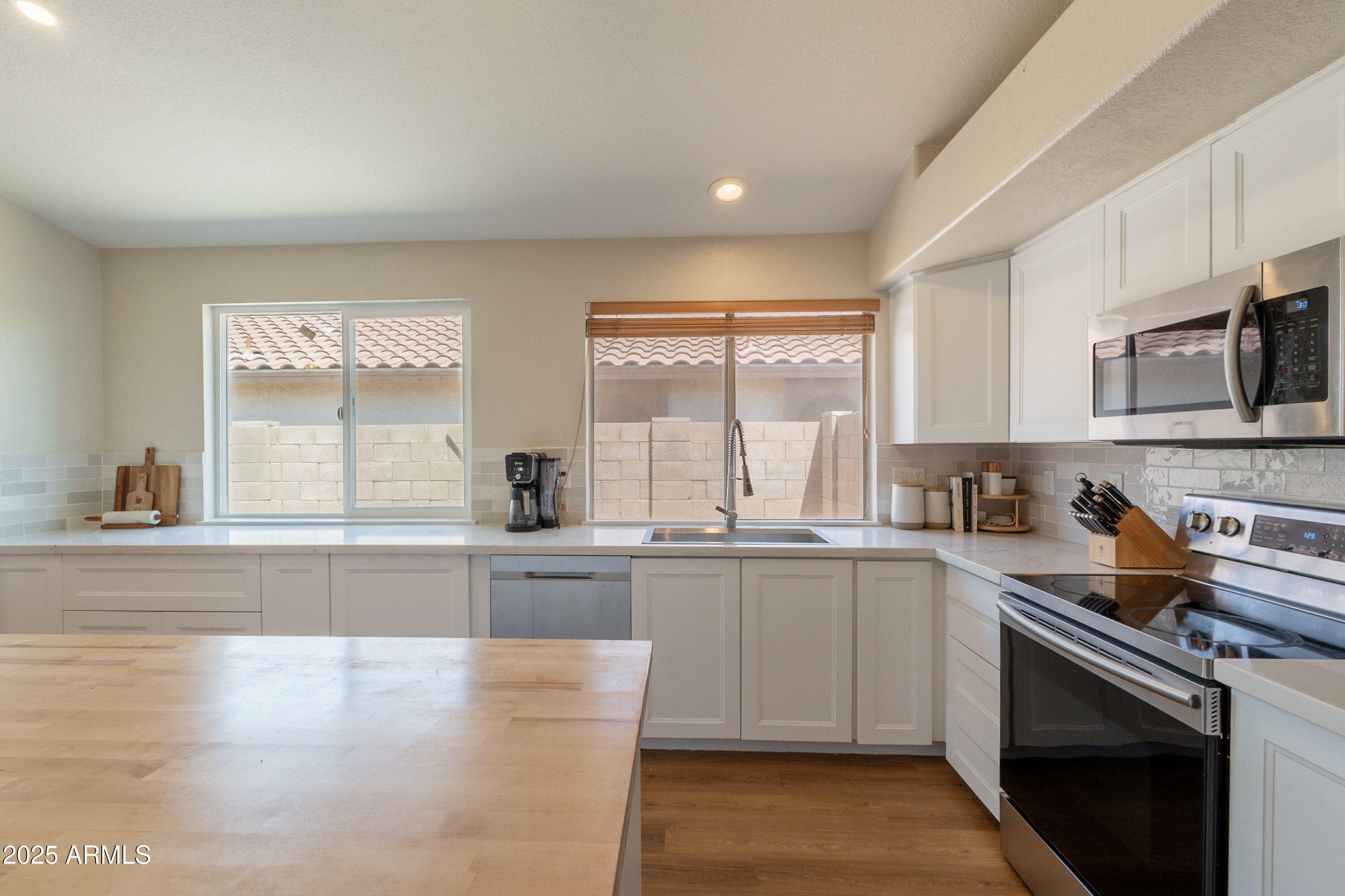 Property Photo: 15128 W Melissa Lane AZ 85374