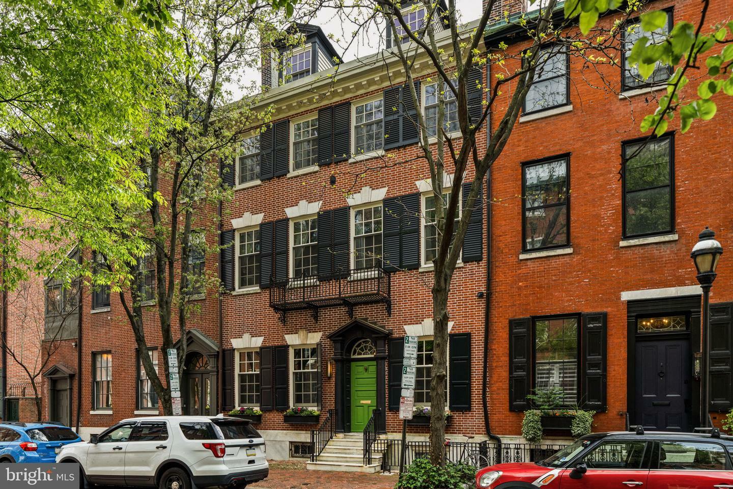 922 Clinton Street  Philadelphia PA 19107 photo