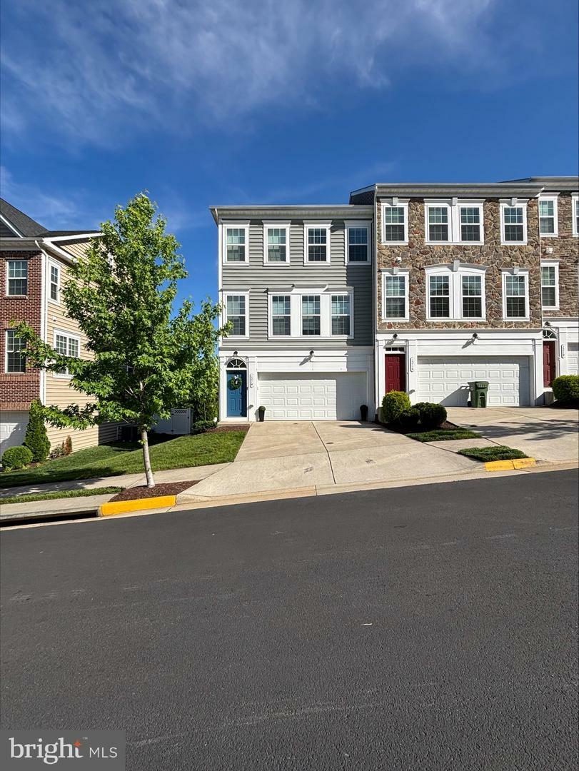 Property Photo: 1214 Ramble Drive VA 22401