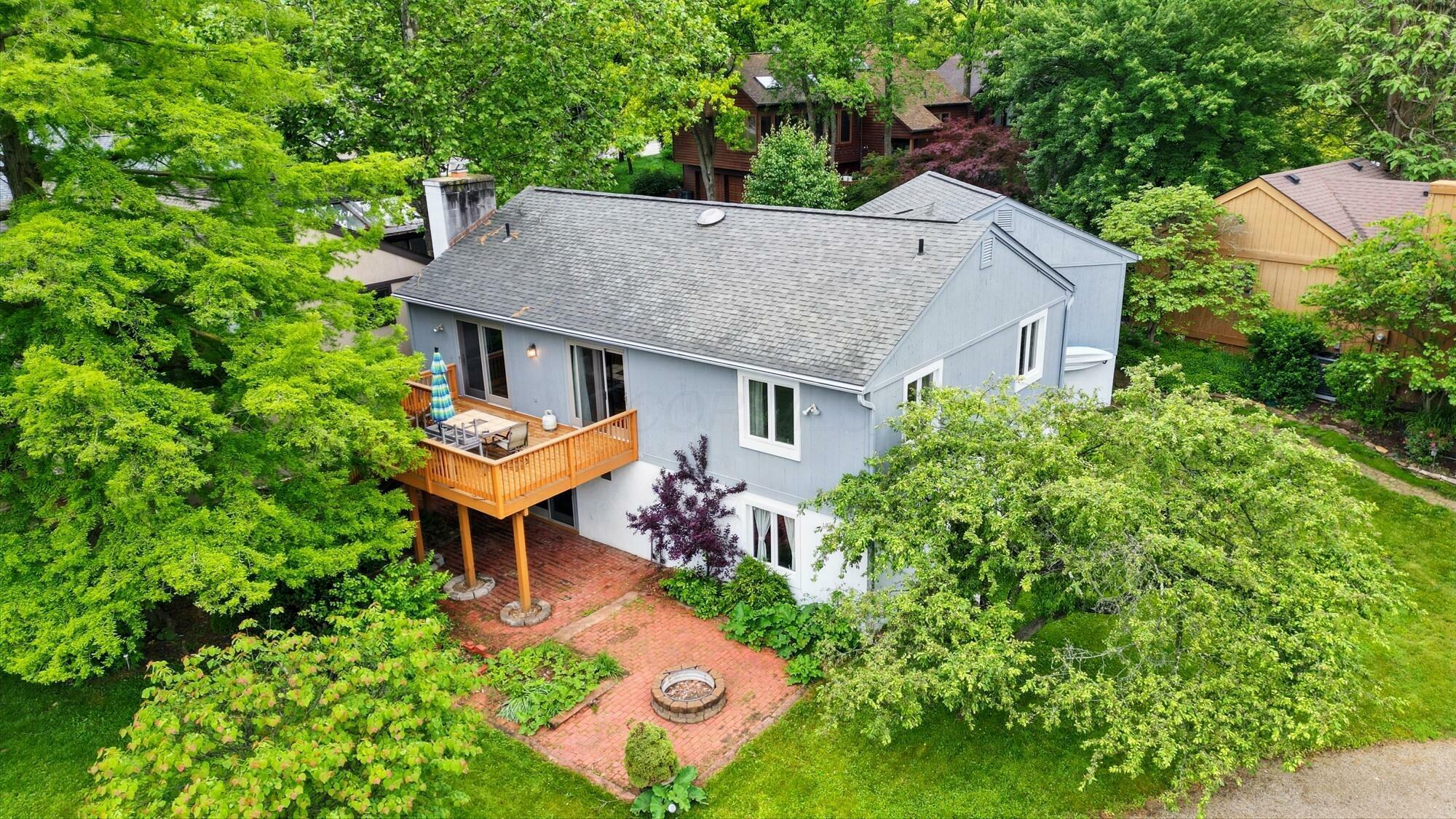 Property Photo: 344 Lakeside Drive OH 43081
