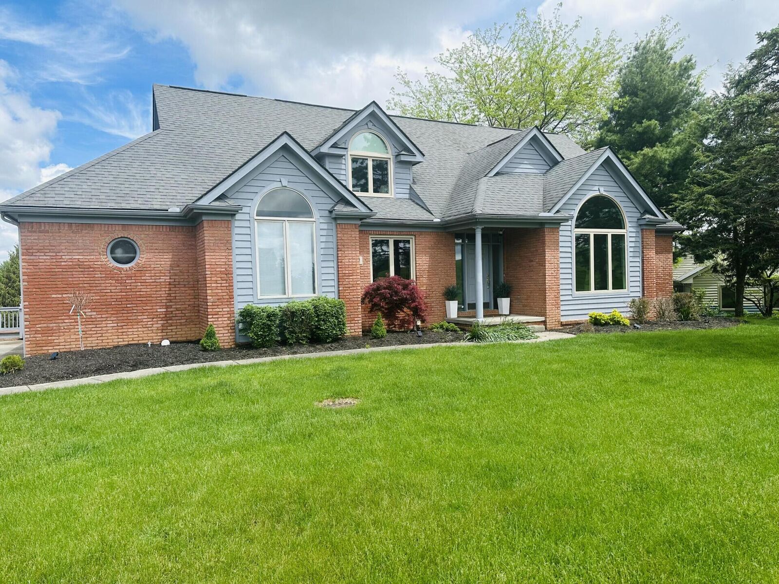 Property Photo:  391 Bryn Du Drive  OH 43023 