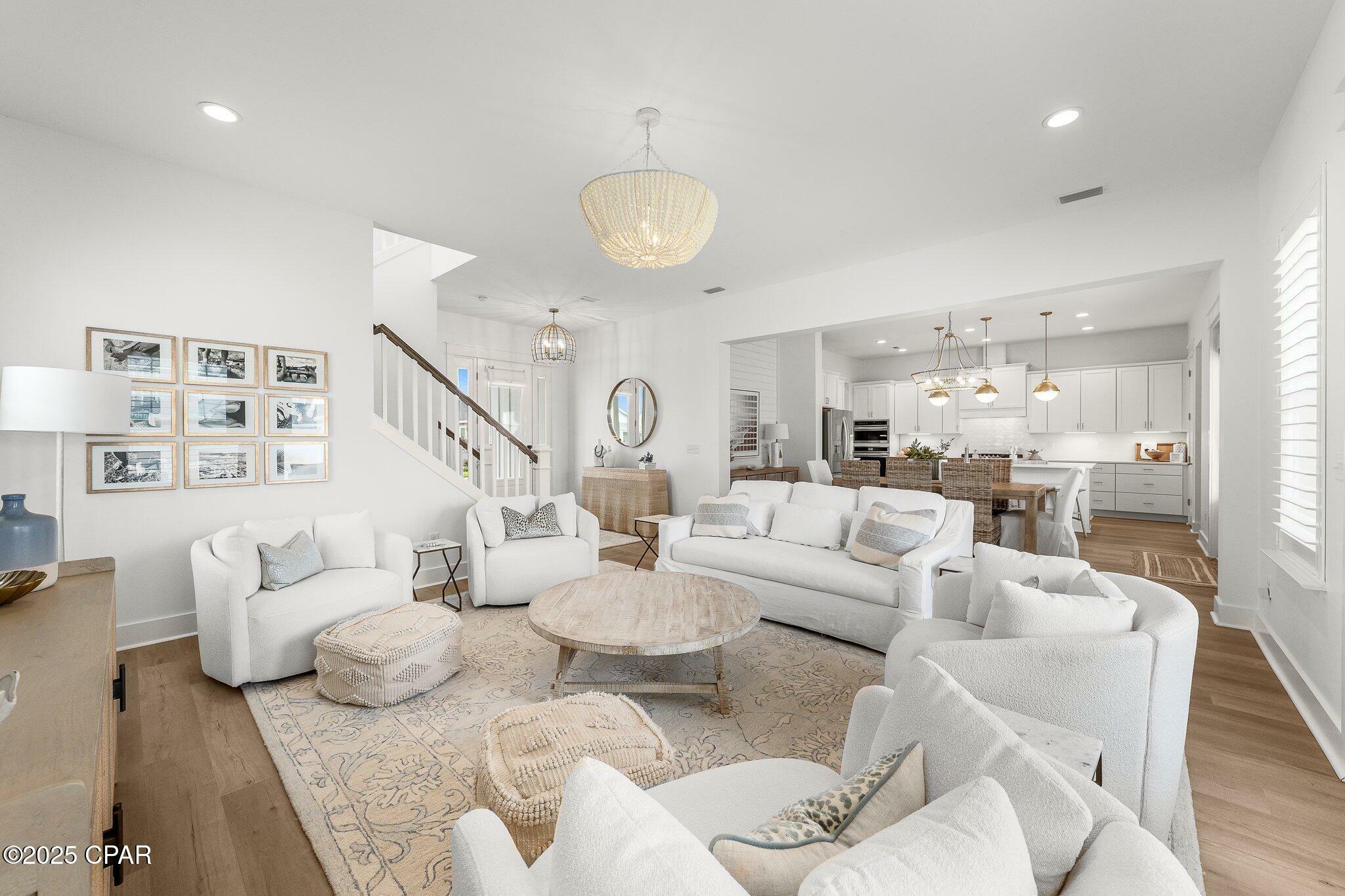 Property Photo: 1701 Sweet Pea Court FL 32405