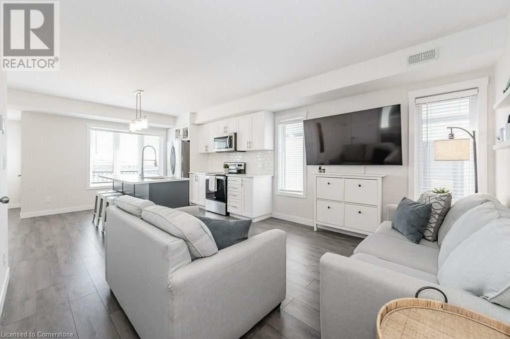 Property Photo:  160 Rochefort Street B13  ON N2R 0P5 