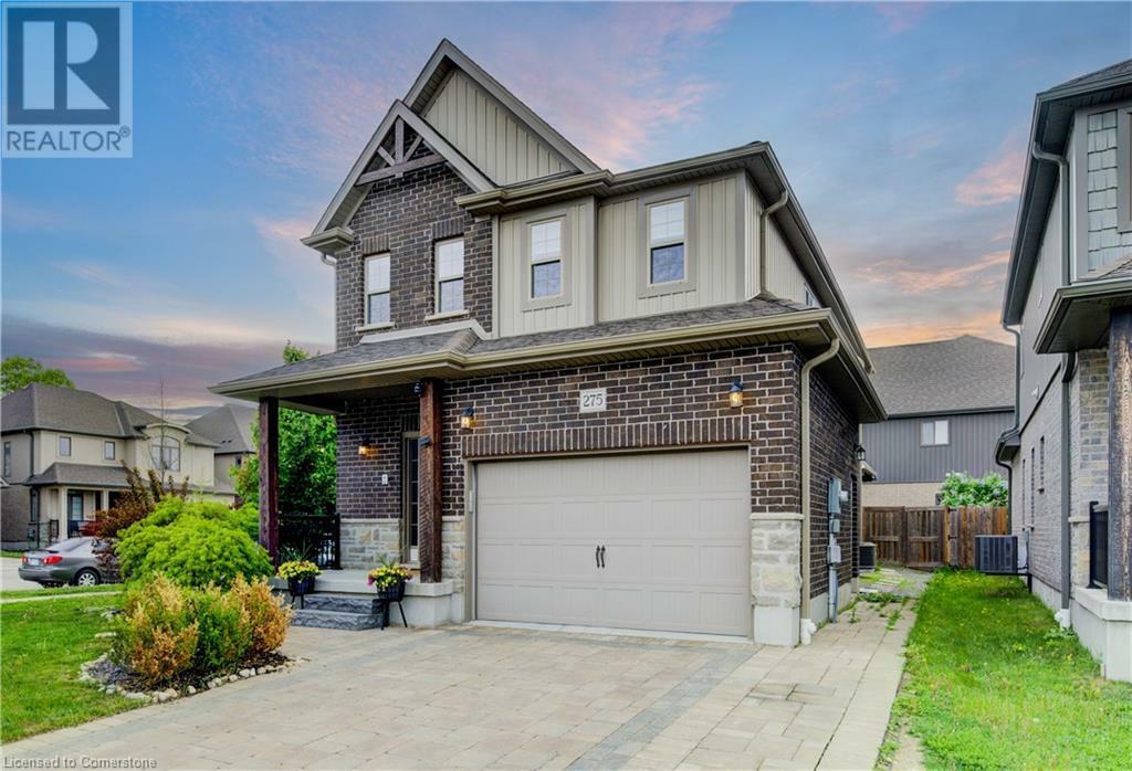 Photo de la propriété: 275 Falconridge Drive ON N2K 0C5