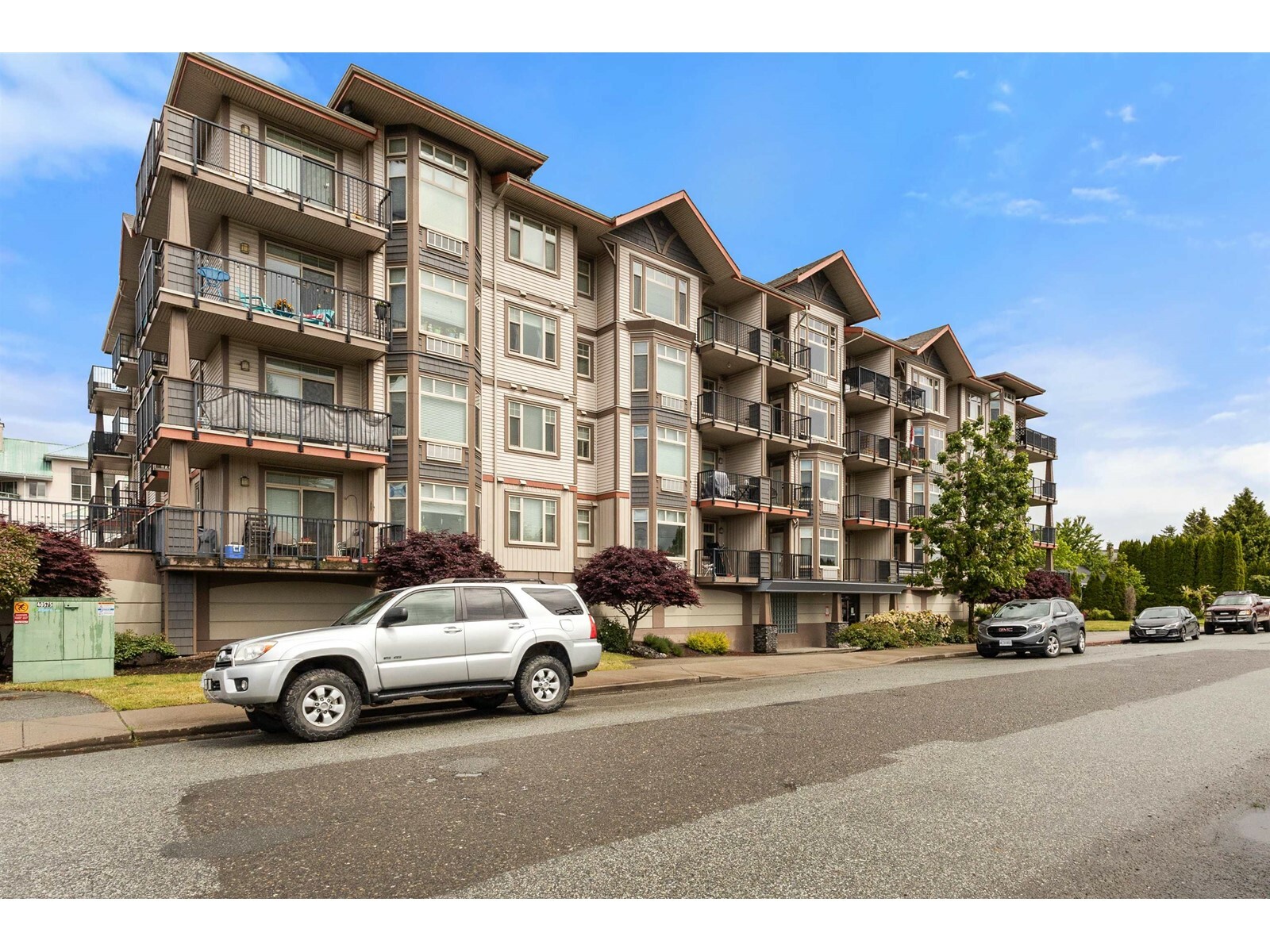 Property Photo: 46021 Second Avenue 304 BC V2P 1S6