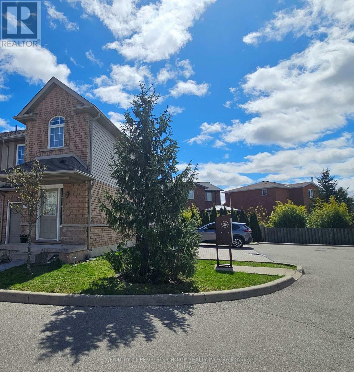 Property Photo: 1540 Upper Gage Avenue 7 ON L8W 1E7