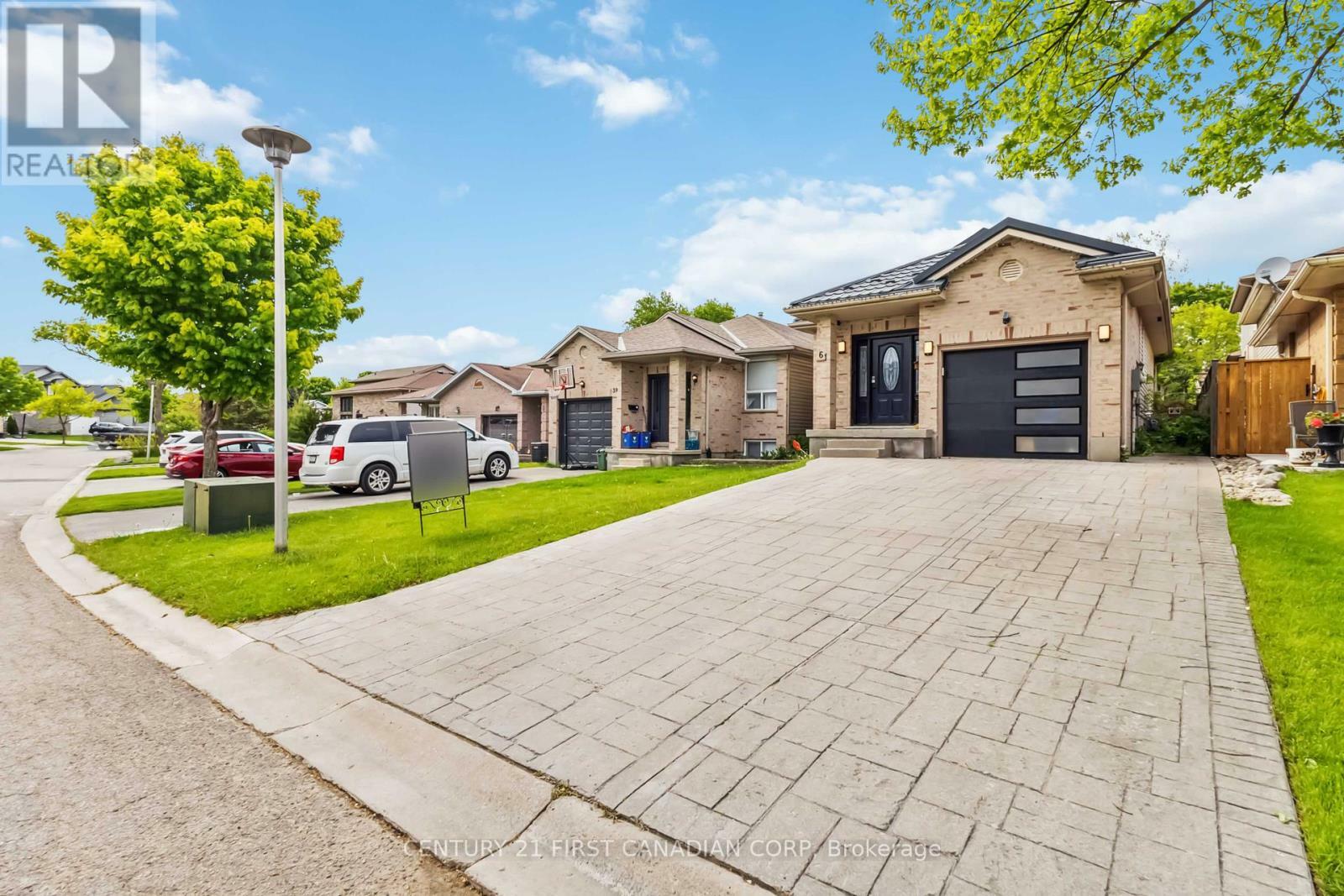 Property Photo: 61 Tanner Drive ON N5W 6B6