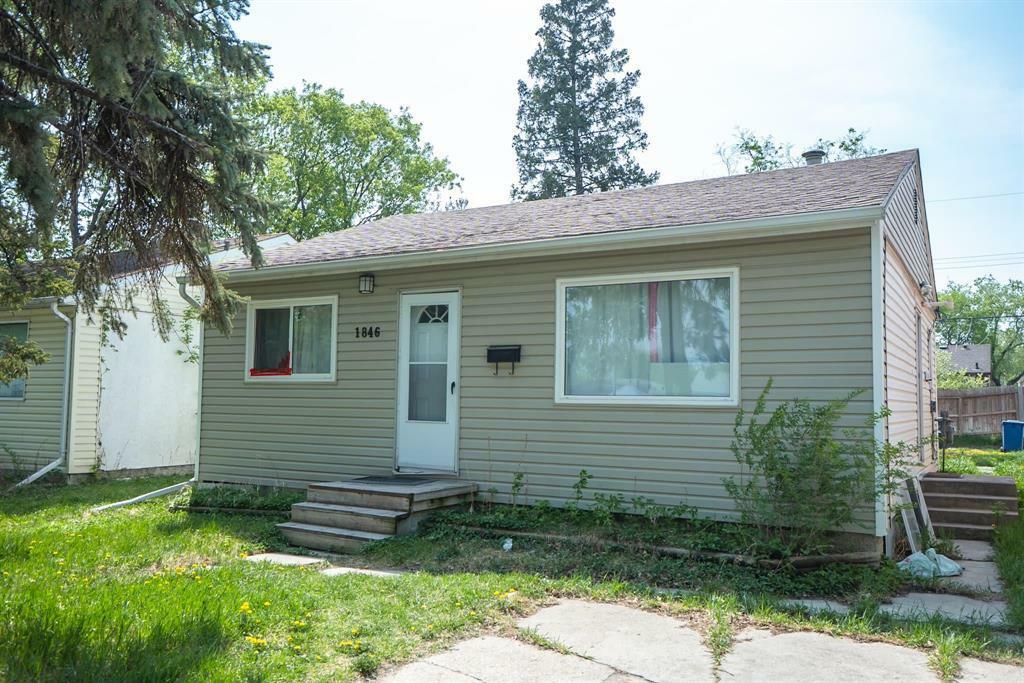 Property Photo: 1846 Legion Avenue MB R2R 0A8
