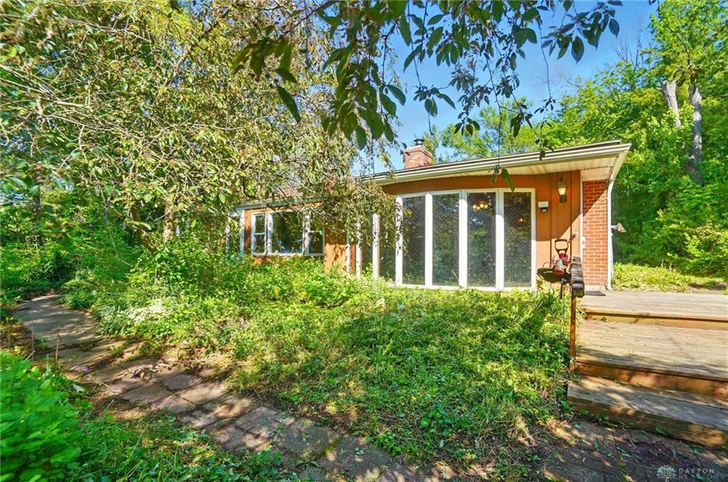 Property Photo: 3620 Old Winchester Trail OH 45385