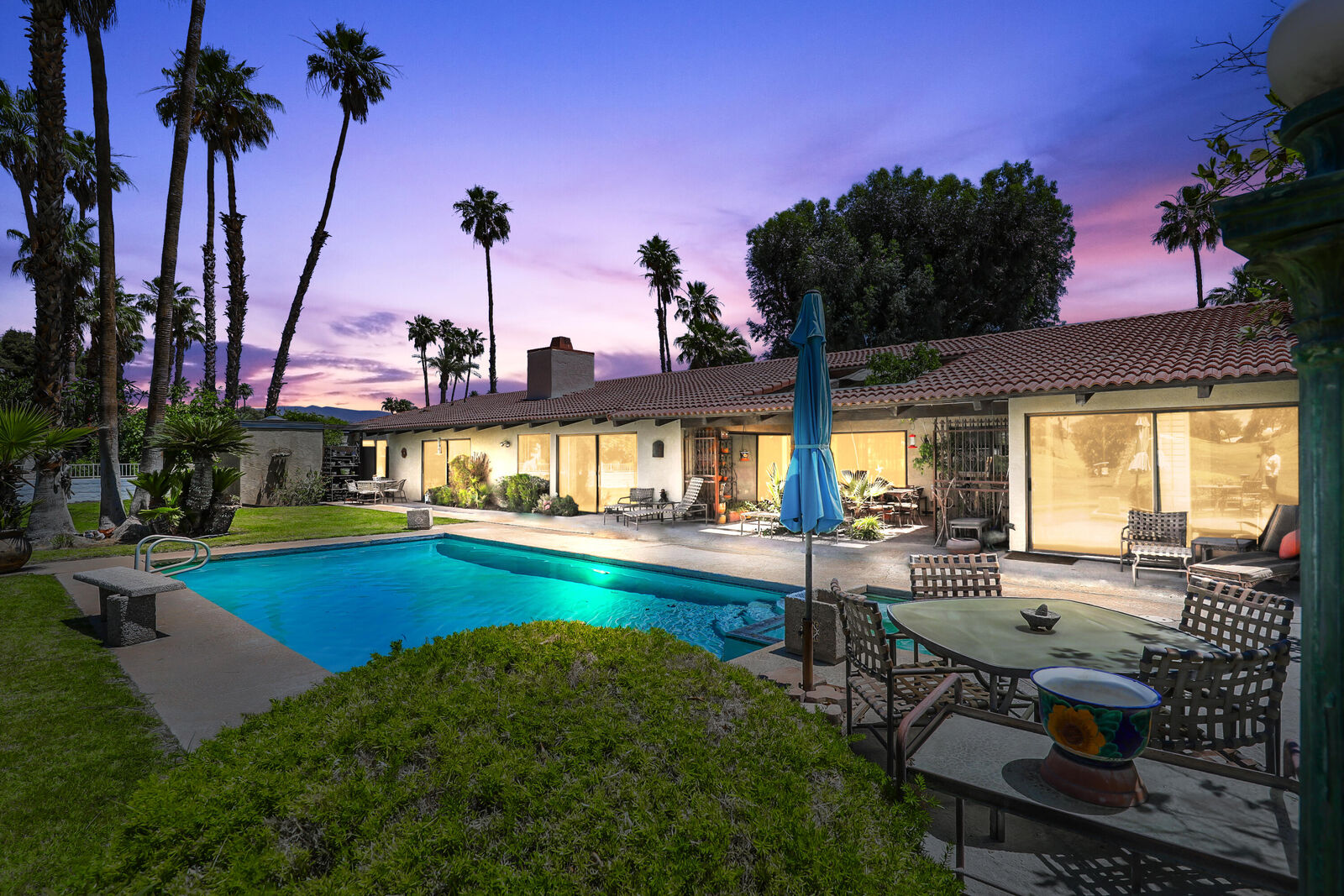 Property Photo:  43081 Port Maria Road  CA 92203 