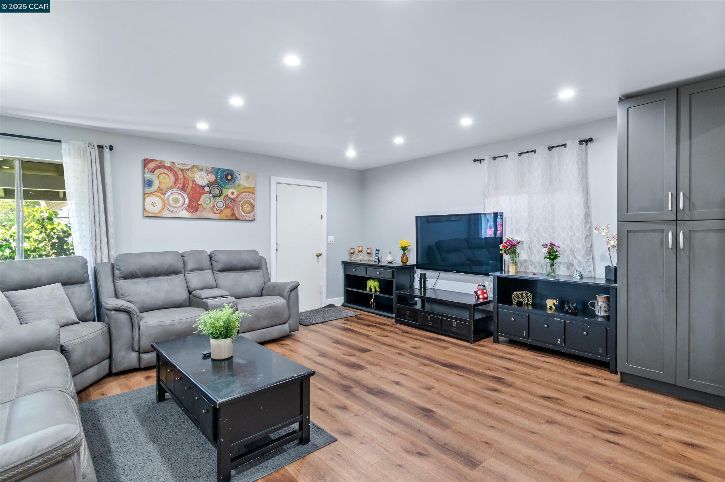Property Photo: 8037 Santa Barbara Dr CA 94928