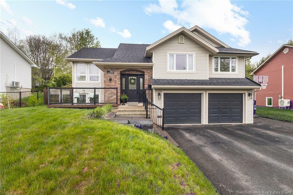 Property Photo: 989 Douglas Avenue NB E3A 9M8