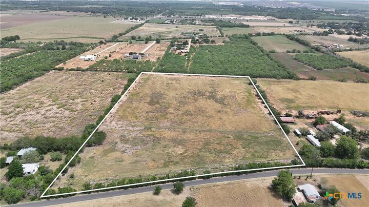 Property Photo:  10945 Dillon Road  TX 78002 