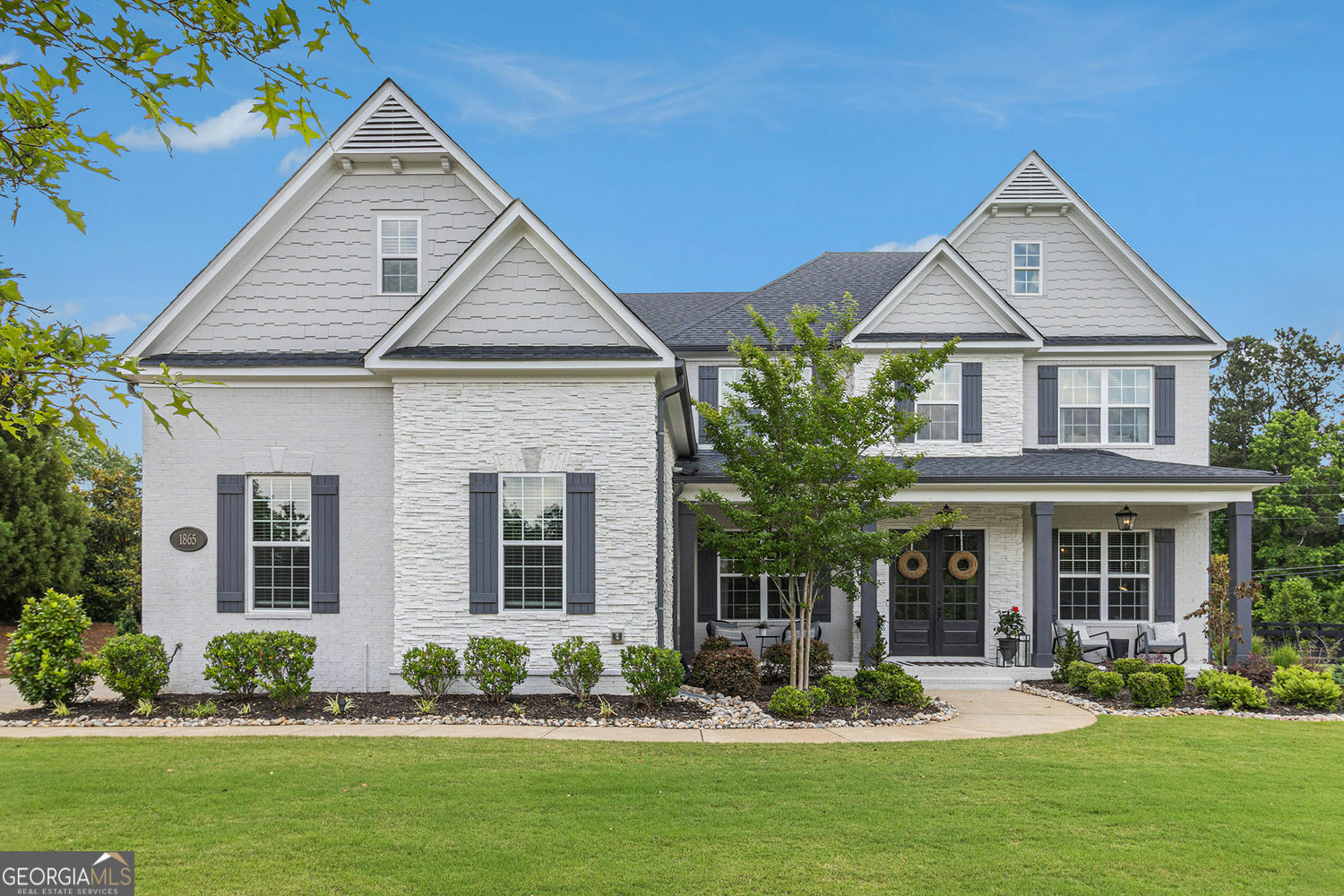 Property Photo: 1865 Henley Way GA 30009