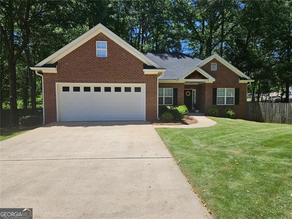 Property Photo: 6788 Oakhurst Court Court GA 30134