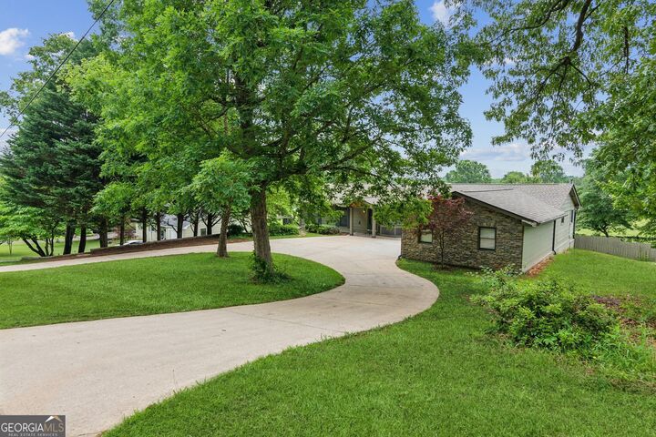 Property Photo: 2055 Cactus Lane GA 30040