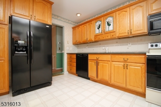 Property Photo: 11 Christine Pl NJ 07462
