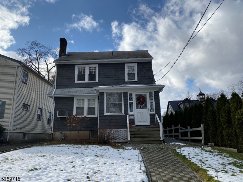 Property Photo: 1117 Mountain Ave NJ 07092