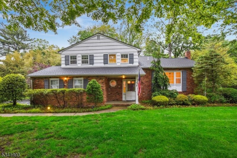 Property Photo: 64 Manitou Cir NJ 07090