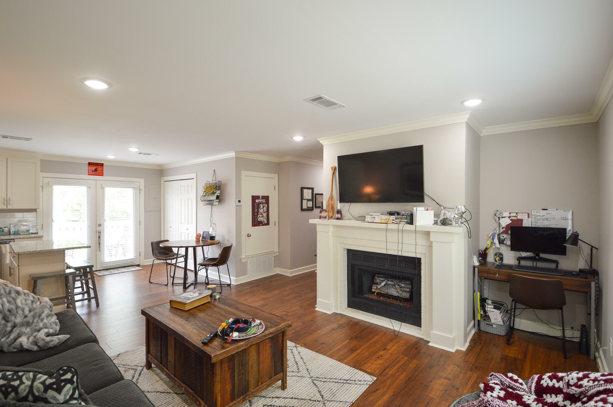 Property Photo: 1120 E Lee Boulevard #L-148 MS 39759