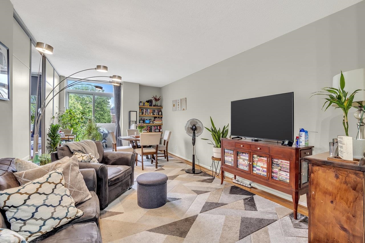 Property Photo: 200 Grand Cove Way Ph-5F NJ 07020