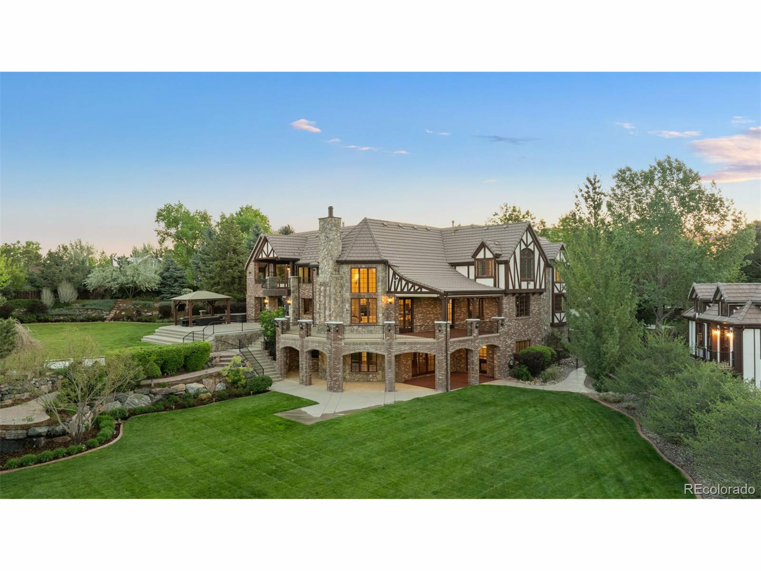 Property Photo: 6616 E Prentice Ave CO 80111