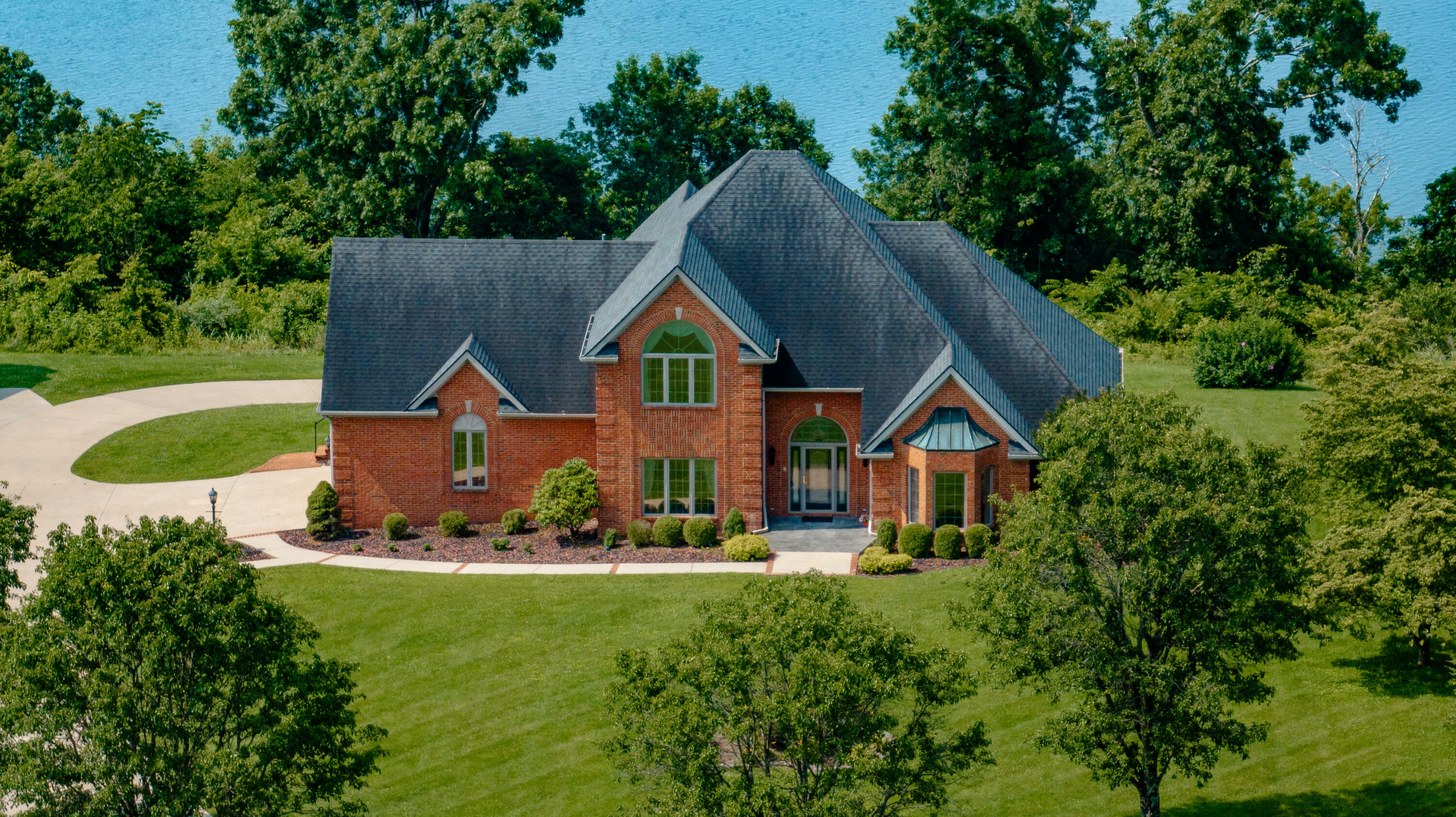 Property Photo: 147 Waitsboro Drive KY 42503